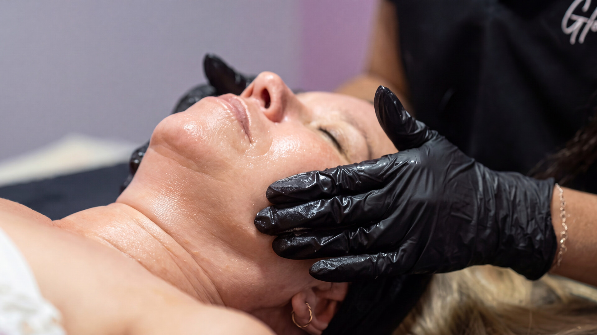 A personalized treatment at Glow Beauty Lab Med Spa